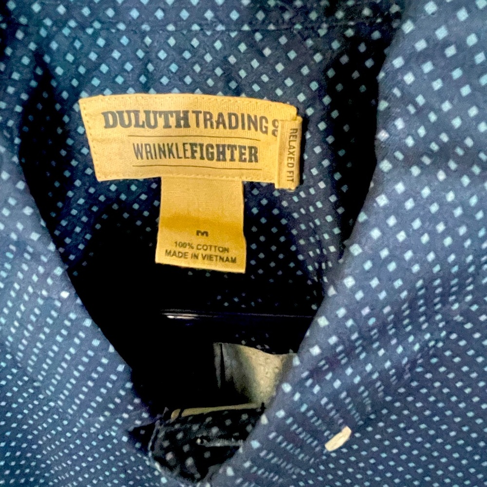 Duluth Trading Co. size medium mens